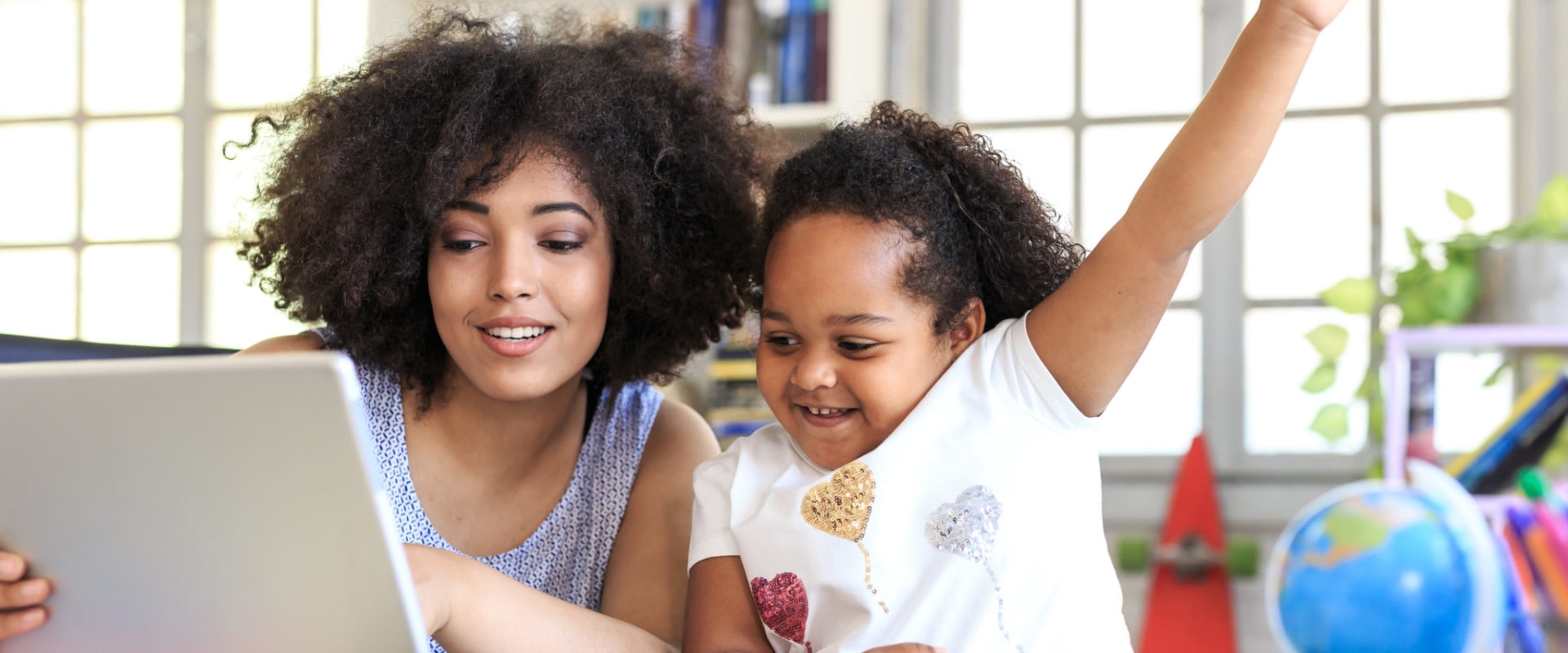 Exploring the Benefits of Flexible Working Hours and Location Independence for Online Tutoring