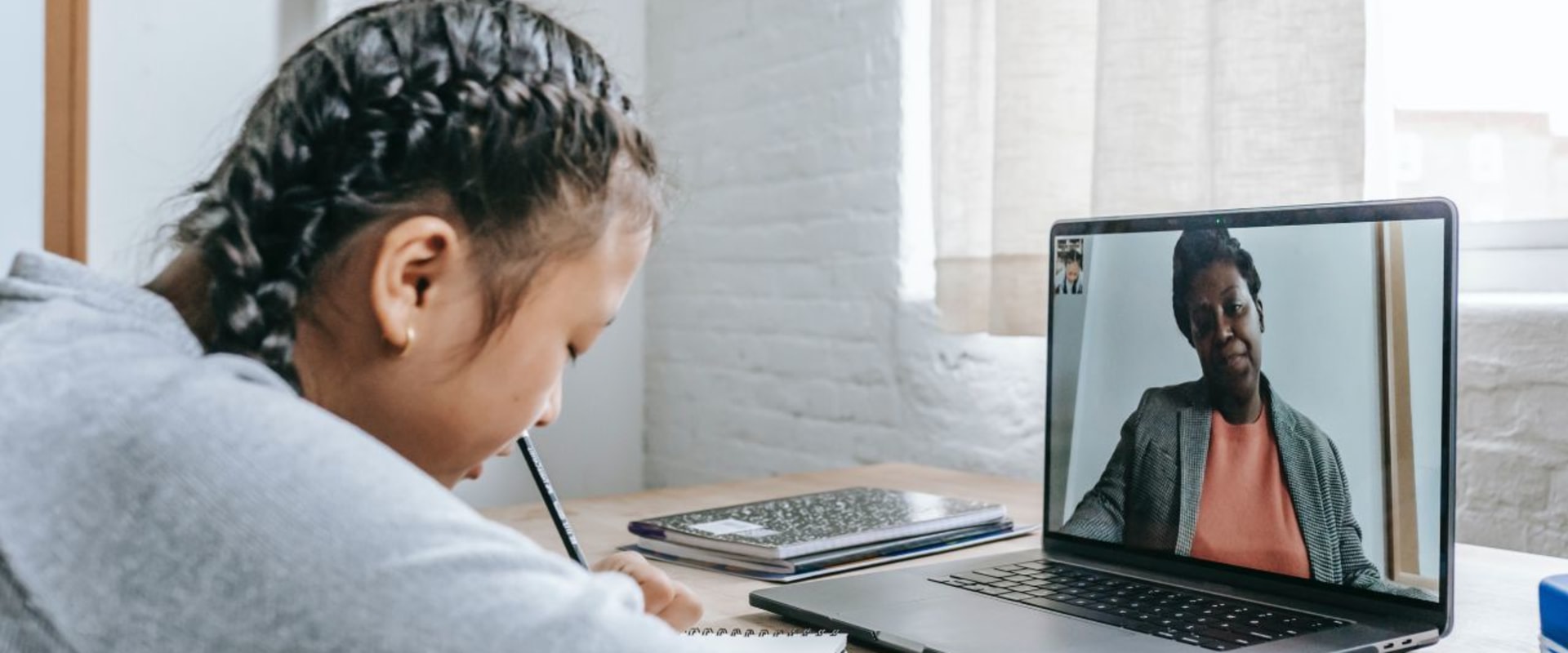 Quality of Instruction: Online Tutoring Reviews and Review Criteria