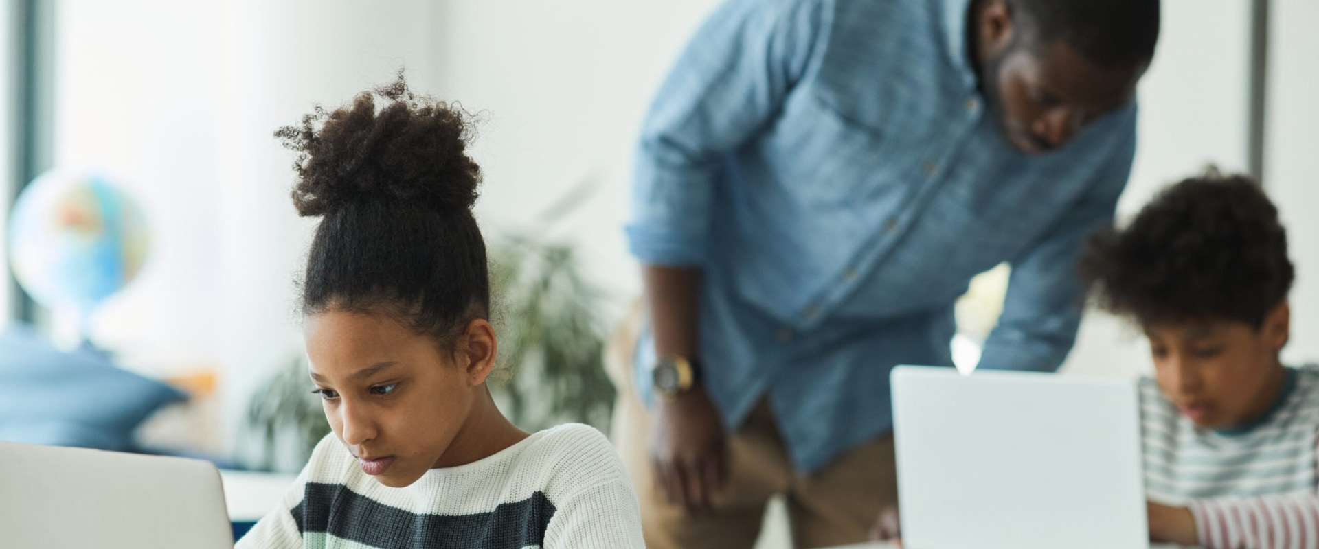 A Comprehensive Look at Online Student Assessment Tools